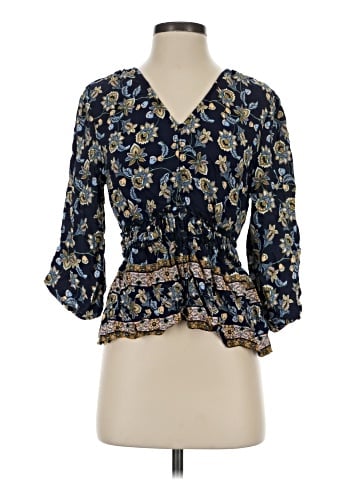 Mi ami 3/4 Sleeve Blouse (view 1)