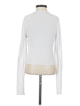 Abercrombie & Fitch Long Sleeve T-Shirt (view 2)