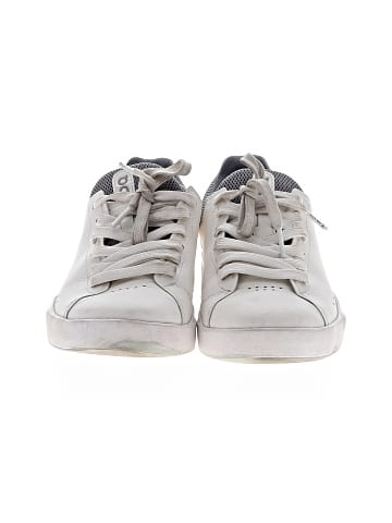 On Cloud Sneakers (view 2)