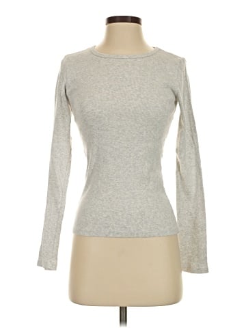 Brandy Melville Long Sleeve T-Shirt (view 1)