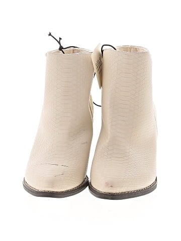 a.n.a. A New Approach Ankle Boots (view 2)