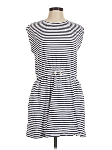 Primary Casual Dress (view 1)