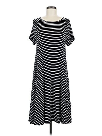 Old Navy Casual Dress (view 1)