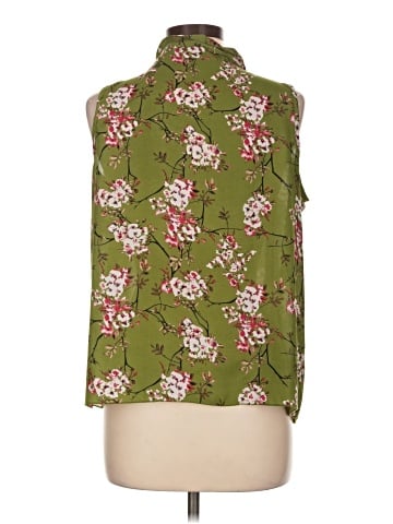 Jon & Anna Sleeveless Blouse (view 2)