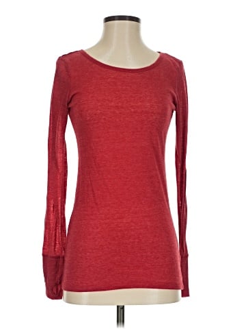 Delia's Long Sleeve T-Shirt (view 1)