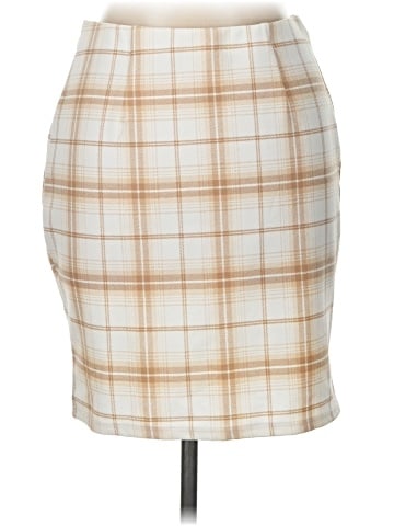 No Boundaries Casual Skirt (view 2)