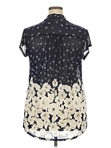 Siren Lily Short Sleeve Blouse (view 2)