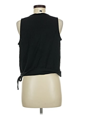 Universal Thread Sleeveless Blouse (view 2)