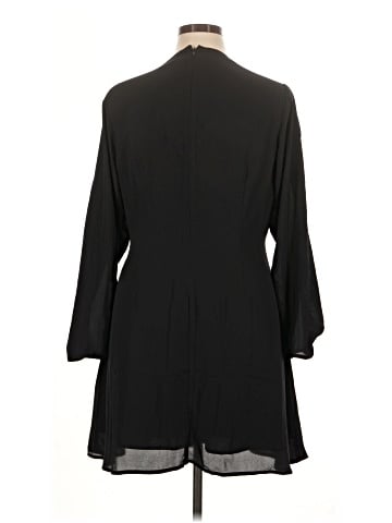 Banana Republic Factory Store Casual Dress (view 2)