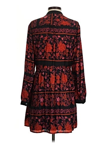 Cupcakes & Cashmere Casual Dress (view 2)