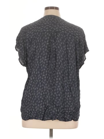Treasure & Bond Short Sleeve Blouse (view 2)
