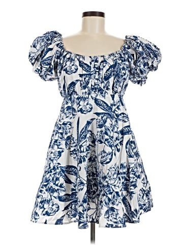 Abercrombie & Fitch Cocktail Dress (view 1)