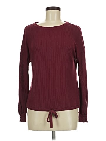 Scoop Long Sleeve T-Shirt (view 1)
