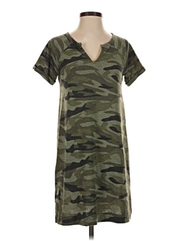 Cable & Gauge Casual Dress (view 1)