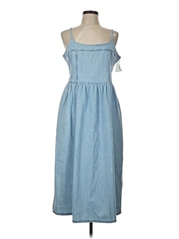Levi's Casual Dress (view 1)