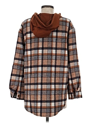 Coco + Carmen Poncho (view 2)