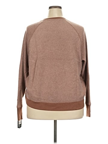 Avia Pullover Sweater (view 2)