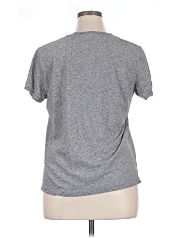 Victoria's Secret Short Sleeve T-Shirt (view 2)