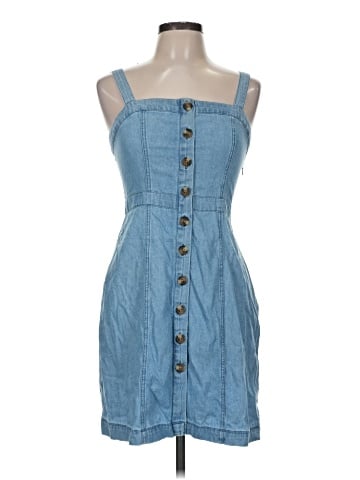 American Eagle Outfitters Casual Dress (view 1)