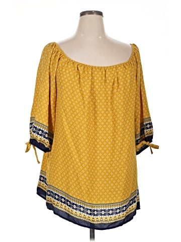 Naif 3/4 Sleeve Blouse (view 1)