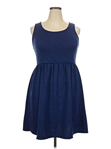 Forever 21 Plus Casual Dress (view 1)