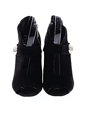 MICHAEL Michael Kors Ankle Boots (view 2)