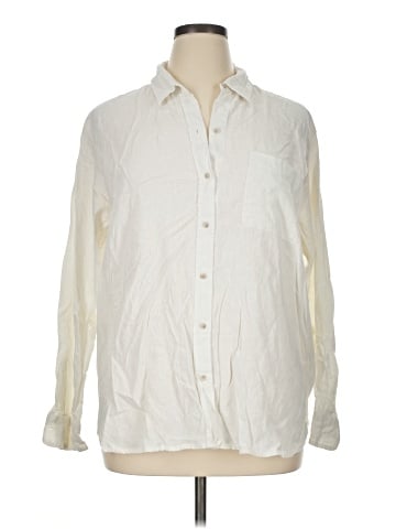 Universal Thread Long Sleeve Button-Down Shirt (view 1)