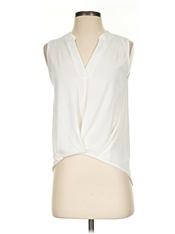 Francesca's Sleeveless Blouse (view 1)
