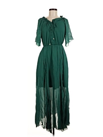 Belle & Bloom Casual Dress (view 1)