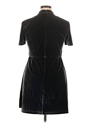Hutch Casual Dress (view 2)