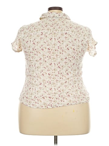 Jordache Short Sleeve Blouse (view 2)