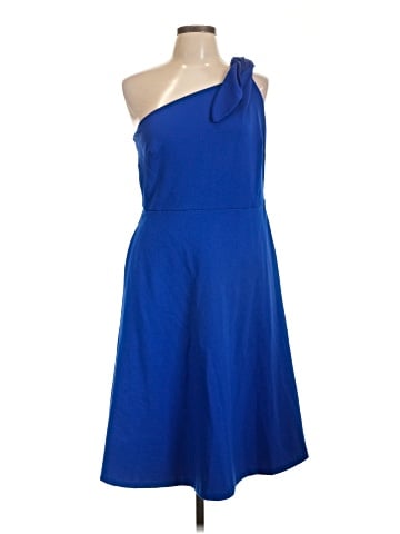 Banana Republic Cocktail Dress (view 1)