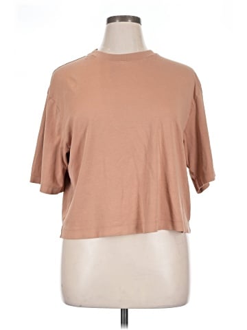 Vince. Short Sleeve Turtleneck (view 1)