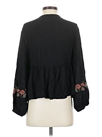 American Eagle Outfitters 3/4 Sleeve T-Shirt (view 2)