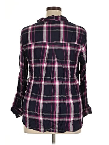 Jessica Simpson Long Sleeve Button-Down Shirt (view 2)