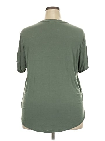Gap Short Sleeve T-Shirt (view 2)