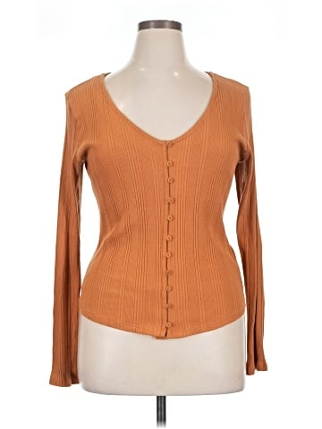 By Anthropologie Long Sleeve T-Shirt (view 1)