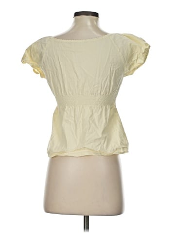 Brandy Melville Short Sleeve Top (view 2)