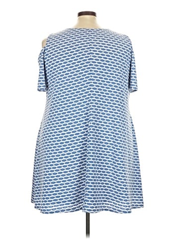 Signature by Robbie Bee Casual Dress (view 2)