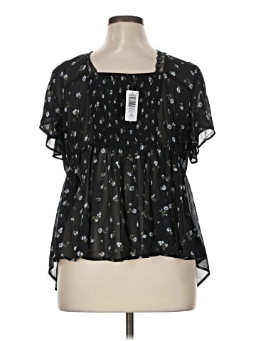 Torrid Short Sleeve Blouse (view 2)