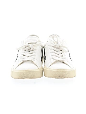 VEJA Sneakers (view 2)