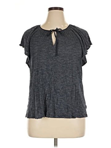 Gap Short Sleeve T-Shirt (view 1)