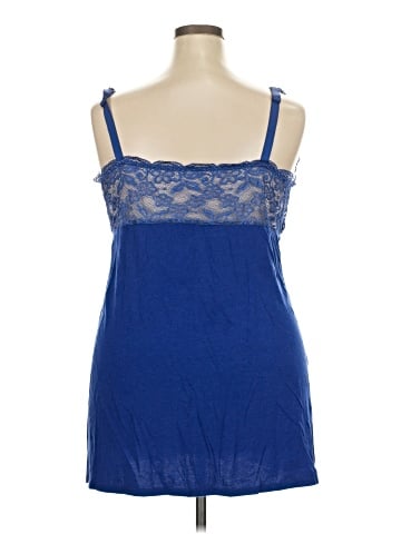 Avenue Sleeveless Blouse (view 2)