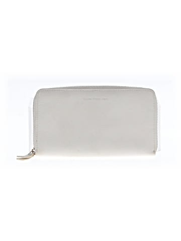 Elizabeth and James Leather Wallet (view 1)