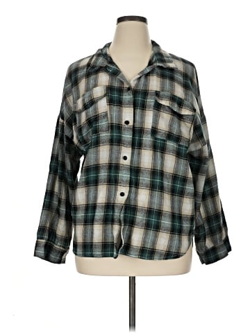 Romwe 3/4 Sleeve Button-Down Shirt (view 1)
