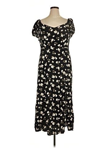 Old Navy Casual Dress (view 1)
