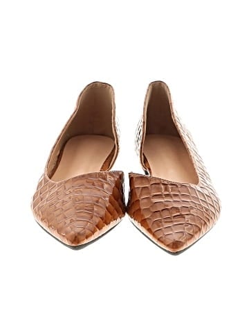 Unbranded Flats (view 2)