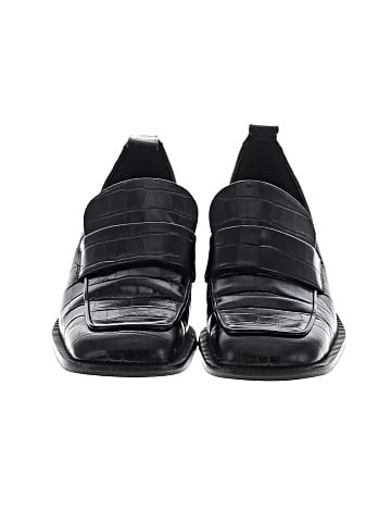 Zara Flats (view 2)