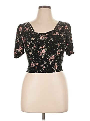 Crave Fame By Almost Famous Short Sleeve Top (view 1)