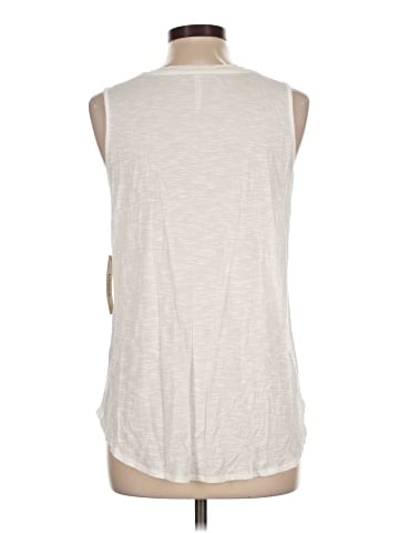 Tresics Sleeveless T-Shirt (view 2)